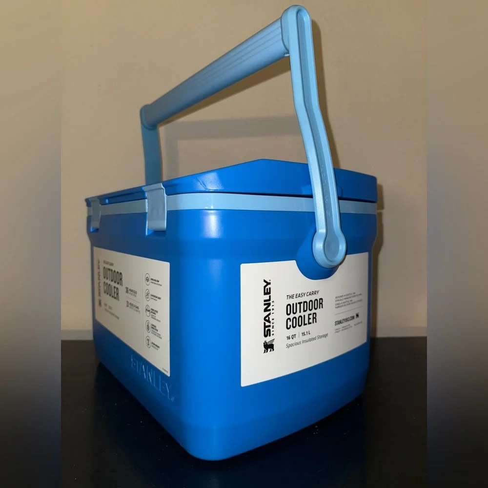 STANELY Easy-Carry Outdoor Cooler 16qt, 21 CANS- Azure Blue NEW - Picture 10 of 11